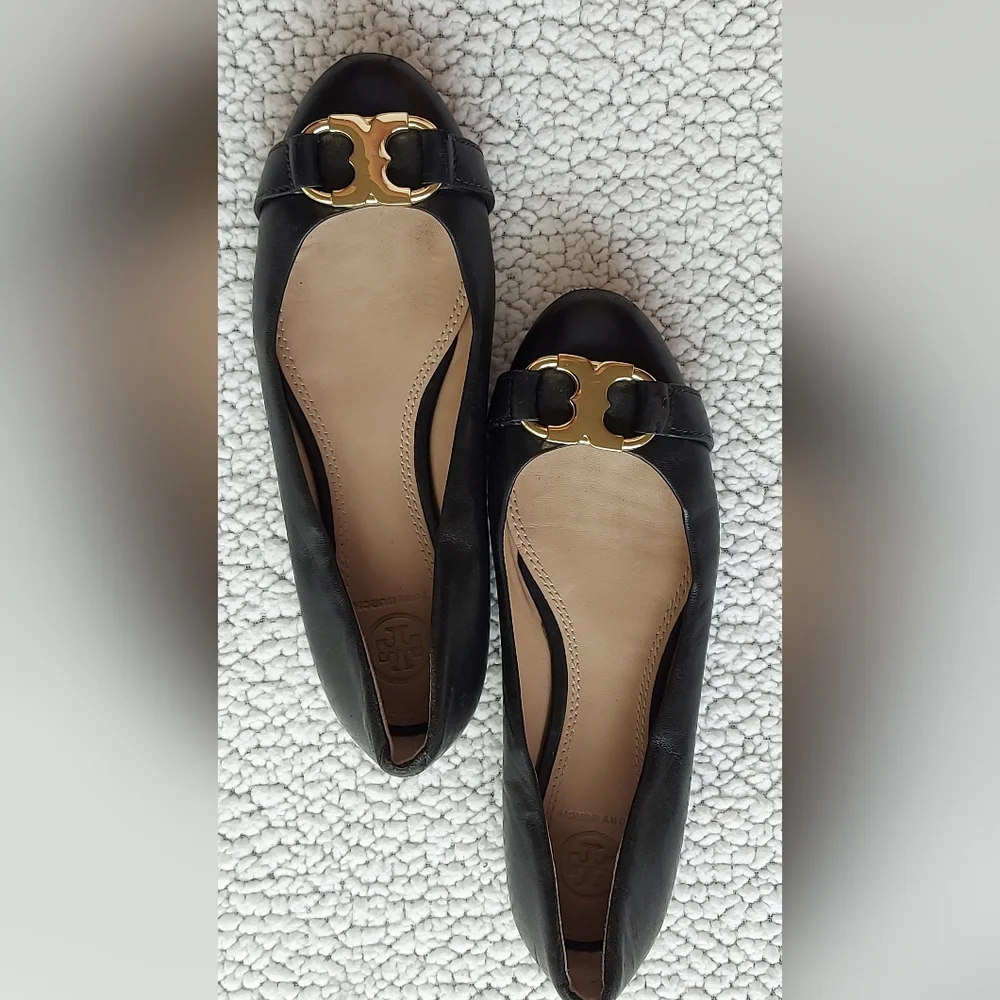 Tory Burch Black Leather Ballet Flats with Gold Logo Accent